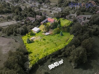 Výjimečný selský dvůr s téměř hektarovým pozemkem - Dlouhá L - 2