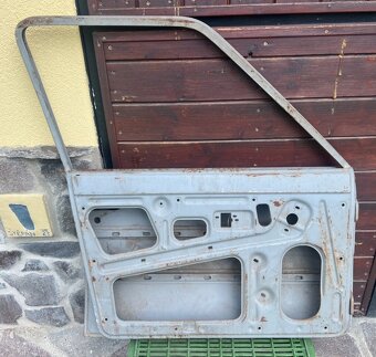 Škoda 105/120 - sada nových dveří - 2