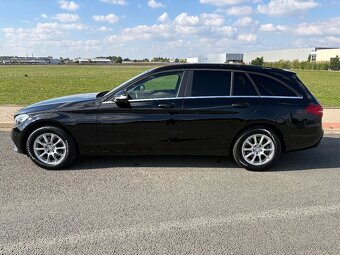 MERCEDES-BENZ C200 BENZÍN //2015 LED NAVI PANORAMA TAŽNÉ - 2