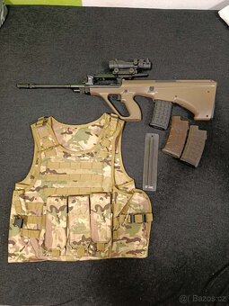 Airsoft AUG-A2 + vesta - 2