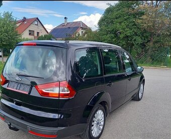 Ford Galaxy 7mistný - 2