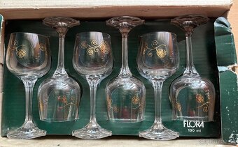 Souprava sklenic na víno - 2