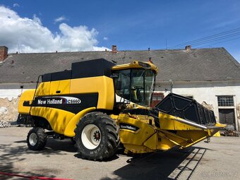 Kombajn, sklízecí mlátička New Holland - 2