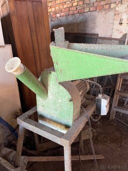 PRODÁM kladívkový šrotovník šroťák - 2