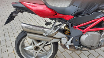 Mv Agusta 910s Brutale rok v. 2006 - 2