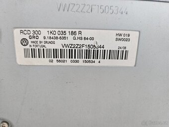 VW RCD 300 CD GOLF 5 PASSAT B6 CADDY TOURAN - 1K0035186R - G - 2