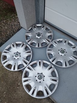 Poklice Škoda R/16.original - 2