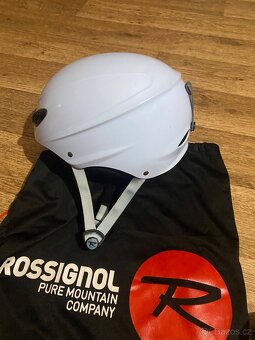 Lyžařská helma - 2