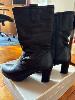 Tamaris kožené kozačky nízké - 2