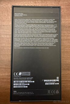 iPhone 13 Pro Max 256GB Graphite - 2