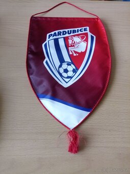 Prodám"kapitánské vlaječky - 2