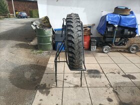 Prodám držák rezervy k hydraulicke ruce HR3001 praga V3S - 2