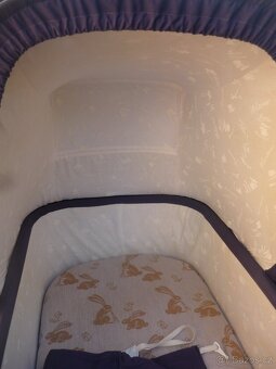 Kočárek - retro, starý. - 2