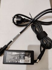 Originální nabíječka adaptér HP 463552-001 65W 3,5A 19,5V - 2