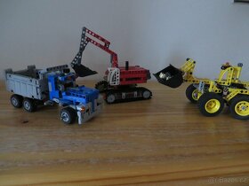 LEGO Technic 42023 Stavbaři - 2