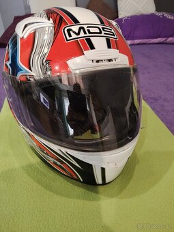 Přilba MDS na motorku - 2