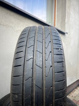 205/60R16 Hankook - 2