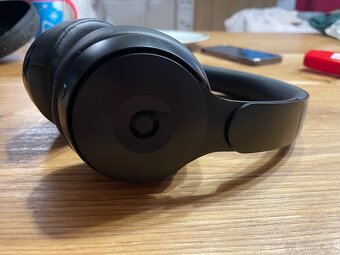 BEATS SOLO PRO - 2