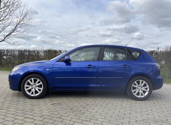 Mazda 3 1.6 Sport Active BENZÍN - manuální převodovka - 2