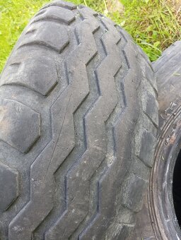 Pneu 11,5/80-15.3 - 2