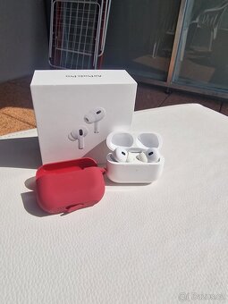 Apple AirPods Pro 2 - 2