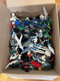 LEGO Bionicle součástky 6,5 kg - 2