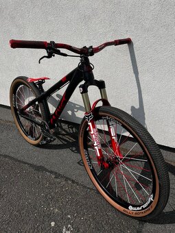 Cachet XX Dirt jump custom - 2