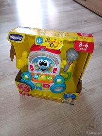 Hračka Chicco Songy - karaoke zpívání. - 2