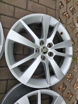 ALU kola disky Škoda 5x100 R17 Rapid Fabia 5JA - 2