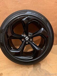 ORIG.BENTLEY BENTAYGA S R22 285/40 R22.KOVANE DISKY - 2