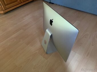 Apple iMac 21.5 late 2015 - 2