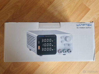 Laboratorní zdroj Wanptek 60V/5A/300W, Nový - 2