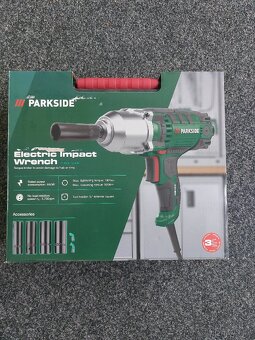 Parkside rázový utahovák - 2