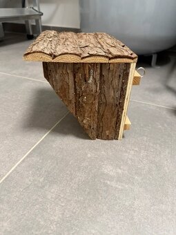 Jesličky na seno s úchytem pro králíky/morče apod. - 2