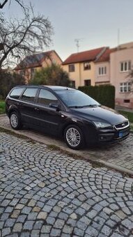 Ford Focus Turnier Mk.2 1.6 16V 74KW - 2