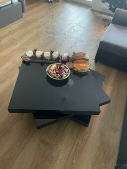 Moderní otočný konferenční stolek - 2