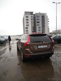 VOLVO XC 60 r. 2009 - 2