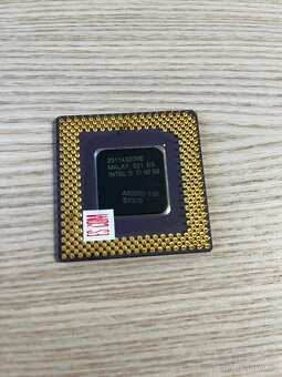 Procesor Intel Pentium 100 MHz (P54C) - 2