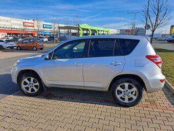 Toyota RAV4 2,2D-4D - 2