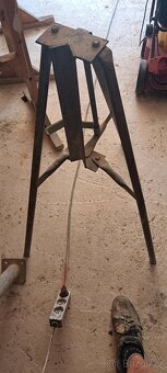 podpěry stropů - 2