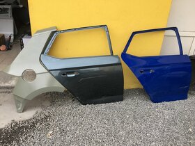 Fabia 3 kapoty,světla,nárazníky,blatníky,dveře. - 2