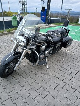 Yamaha XVS 1300 Midnight Star - 2