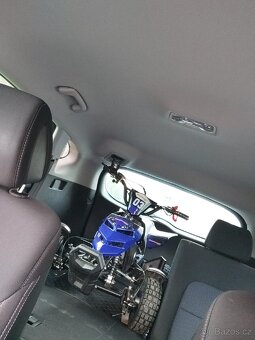 Dětská čtyřkolka 50 ccm 2T - 1 rok stará - 2