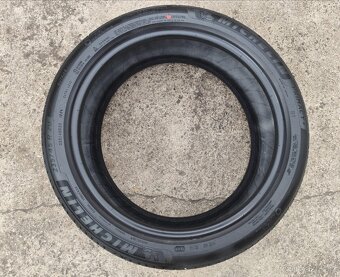 Nové letní pneumatiky Michelin 235/45/20 - 2
