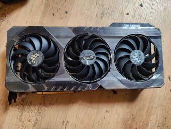 Grafická karta Asus tuf RX 6800 16gb - 2