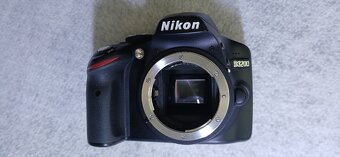 Nikon D3200 - 2