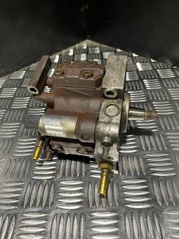 //Vstřikovací Čerpadlo Land Rover Sport 2.7 TD // - 2