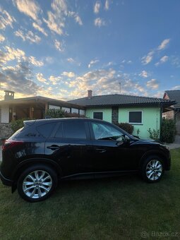 Mazda CX - 5 2,0; Benzín 4x4 AWD manuál - 2