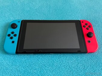 Nintendo Switch Red&Blue, 256GB paměťová karta, obal, sklo - 2