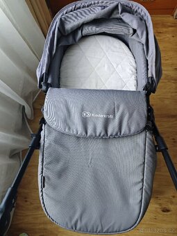 Dětský kočárek 3 v 1 Kinderkraft MOOV CT do 26 kg - 2